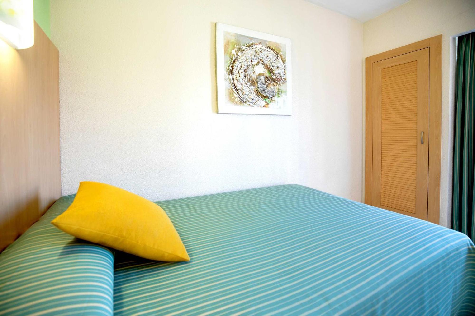 Hotel Servigroup Pueblo Benidorm Zimmer foto